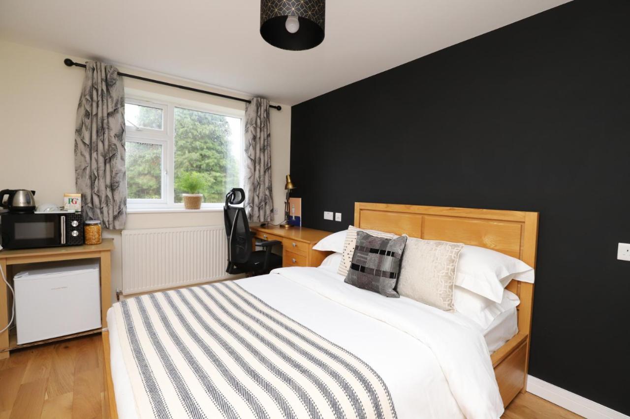Luxurious Double Bedroom, Ensuite With Free Wifi. Oksford Zewnętrze zdjęcie